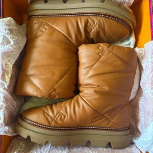 Tory Burch Sleeping Bag Leather Boots Toasted Acorn size 11